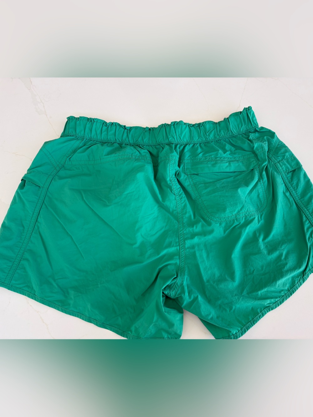 Free People Movement 'In The Wild' Shorts - size M, colour *** lucky charm - Picture 9 of 9